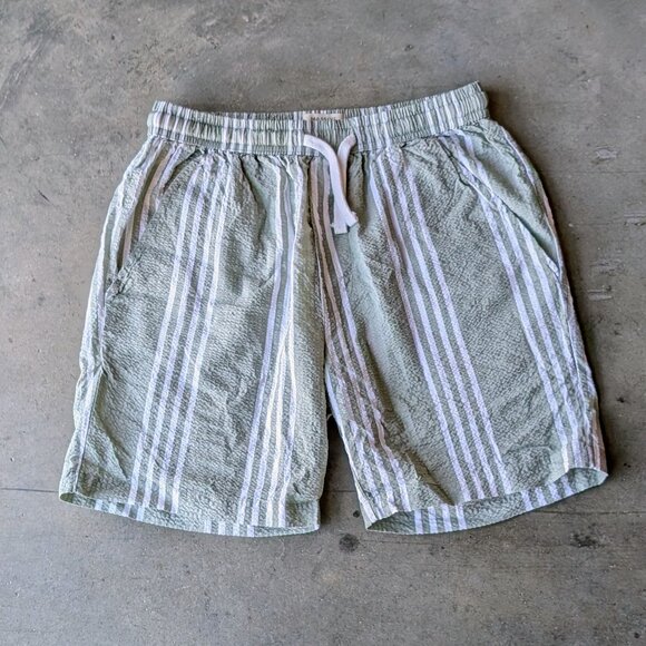 Massive Luxury Green White Striped Drawstring Shorts medium - Picture 1 of 6